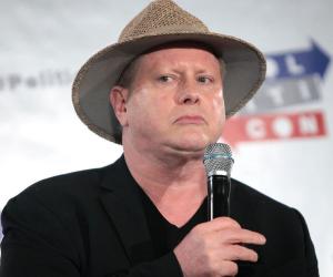 Darrell Hammond