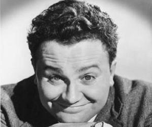 Harry Secombe