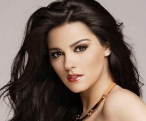 Maite Perroni