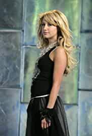 Ashley Tisdale: Kiss the Girl