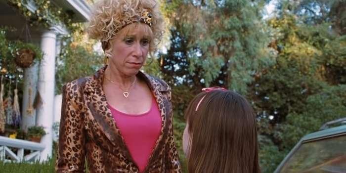 Films Et Séries Tv Avec Rhea Perlman List of 48 Rhea Perlman Movies, Ranked Best to Worst