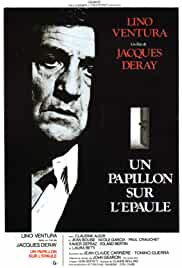 Un papillon sur l'épaule