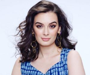 Evelyn Sharma