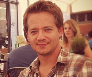 Jason Earles