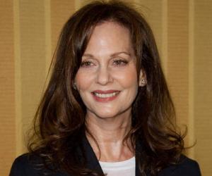 Lesley Ann Warren