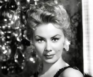 Mitzi Gaynor